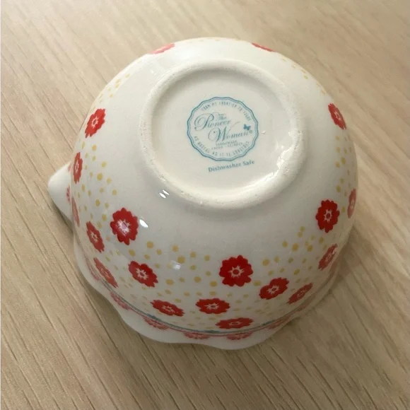 The Pioneer Woman Floral 4 Pc Measuring Cup Set - Picture 5 of 9